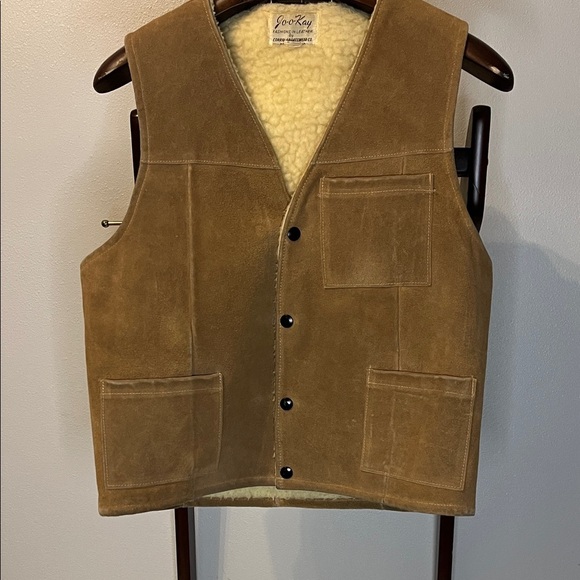 jo-o-kay Other - Vintage Leather Vest size medium Sherpa Lined 4 Button Jo O Kay Size M